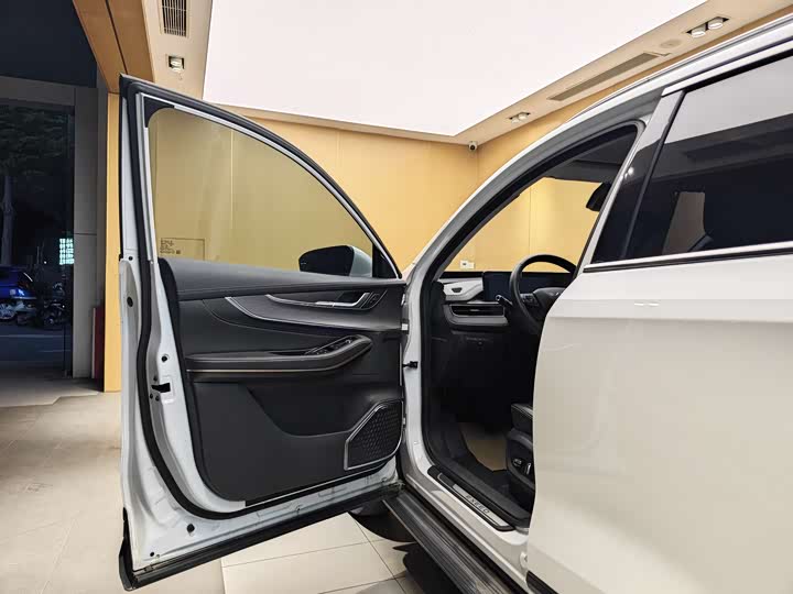 Фото 7 - Exeed LX C-DM Hybrid