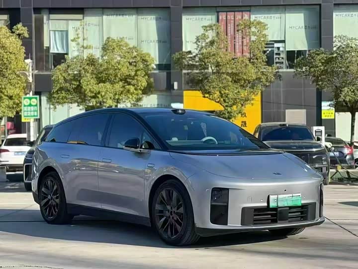 Фото 3 - LiXiang i6