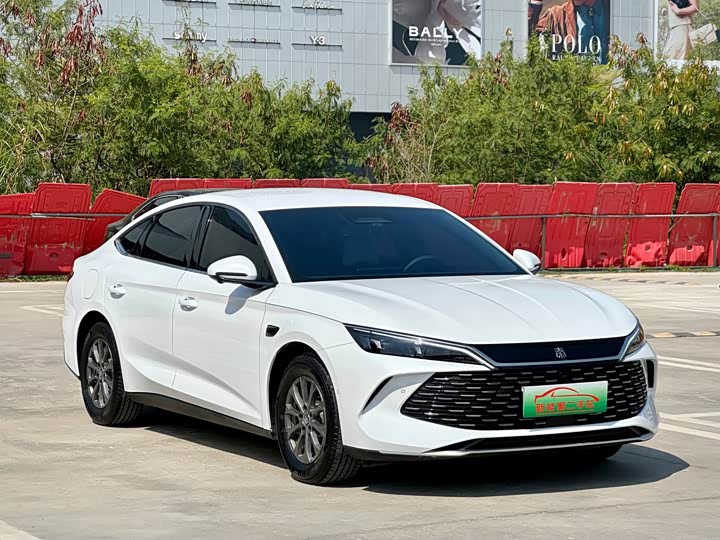 Фото 3 - BYD Qin L