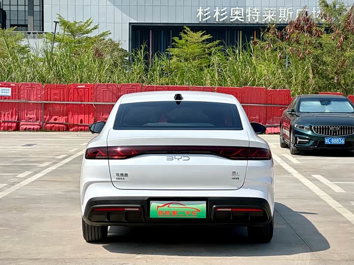 Фото 5 - BYD Qin L