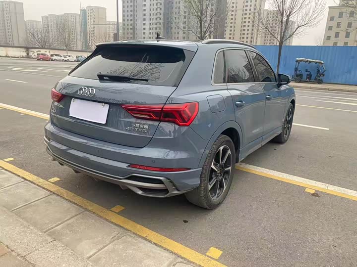 Фото 7 - Audi Q3