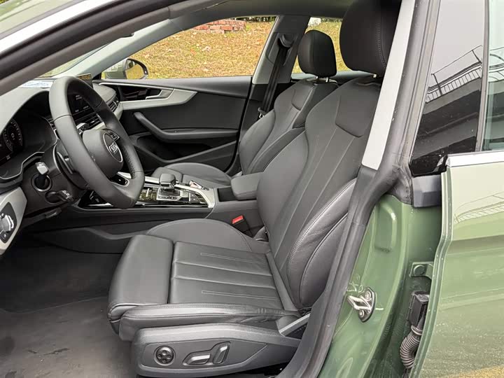 Фото 8 - Audi A5