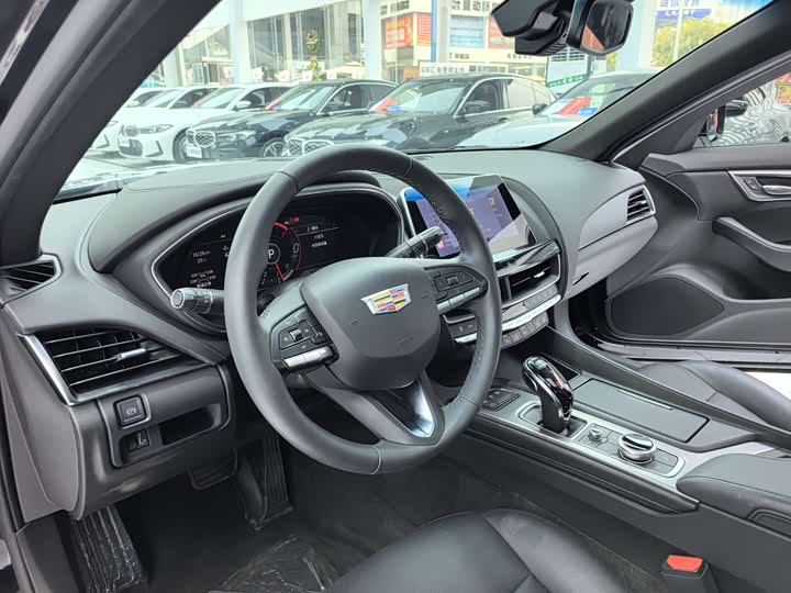 Photo 4 - Cadillac CT5