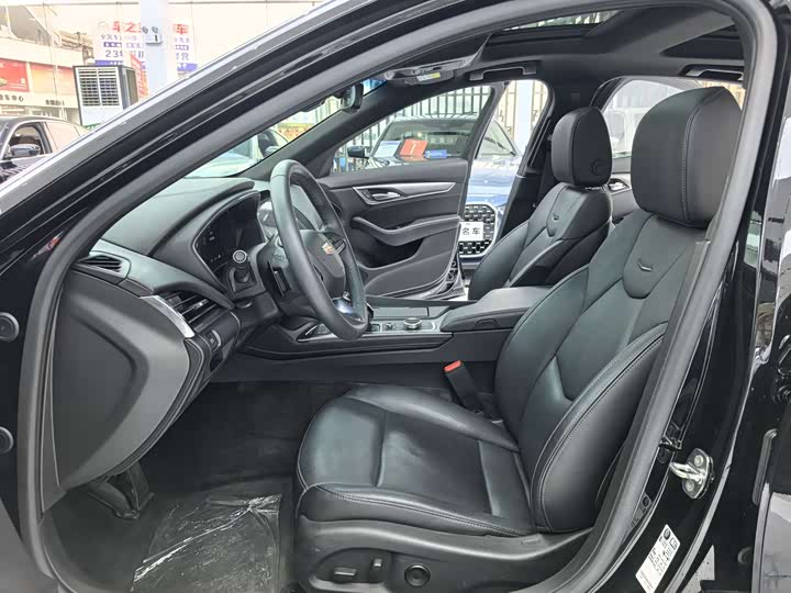 Photo 8 - Cadillac CT5