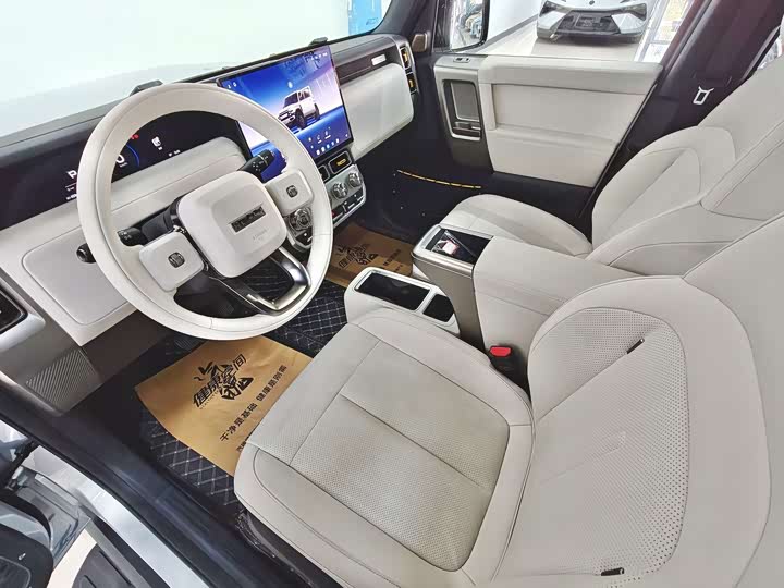 Фото 8 - Chery iCar V23