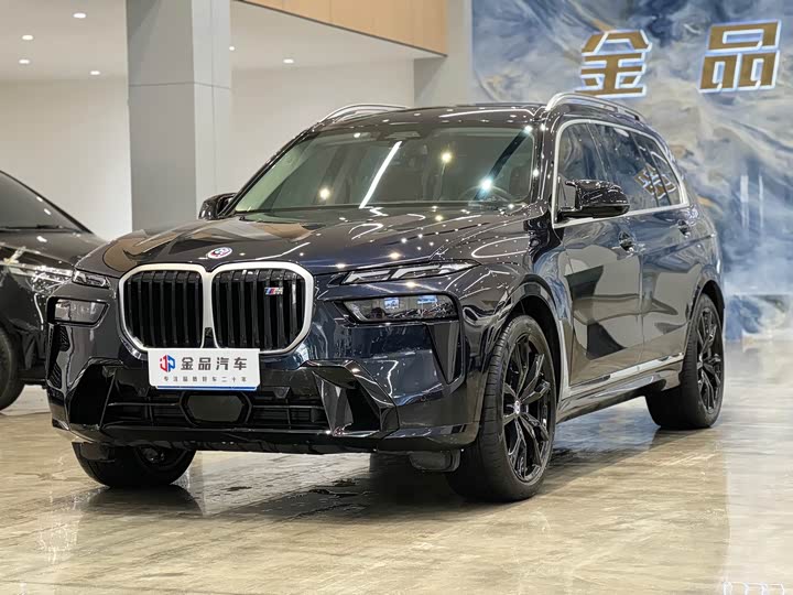 Фото 1 - BMW X7