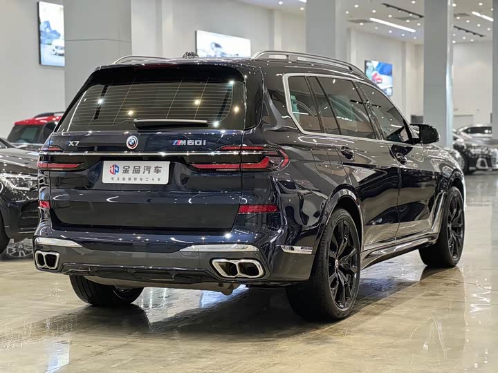 Фото 4 - BMW X7