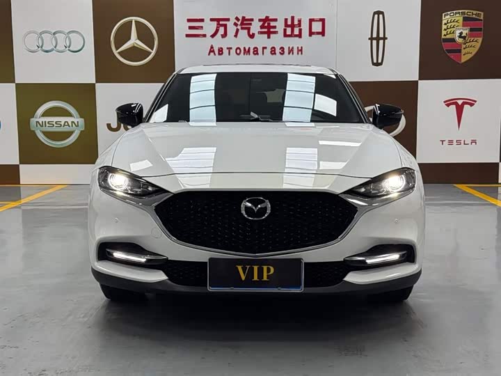 Фото 2 - Mazda CX-4