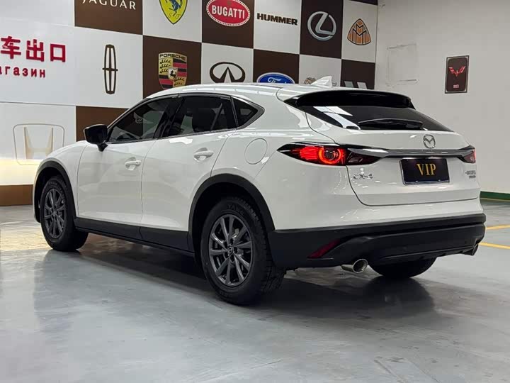 Фото 4 - Mazda CX-4