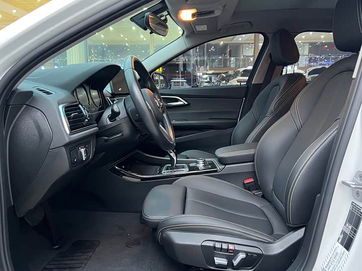 Фото 7 - BMW 1 Series