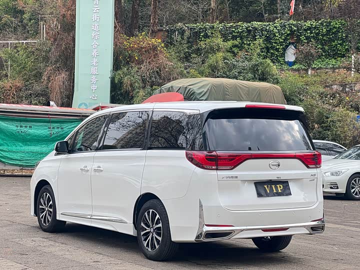 Фото 9 - GAC Trumpchi M8