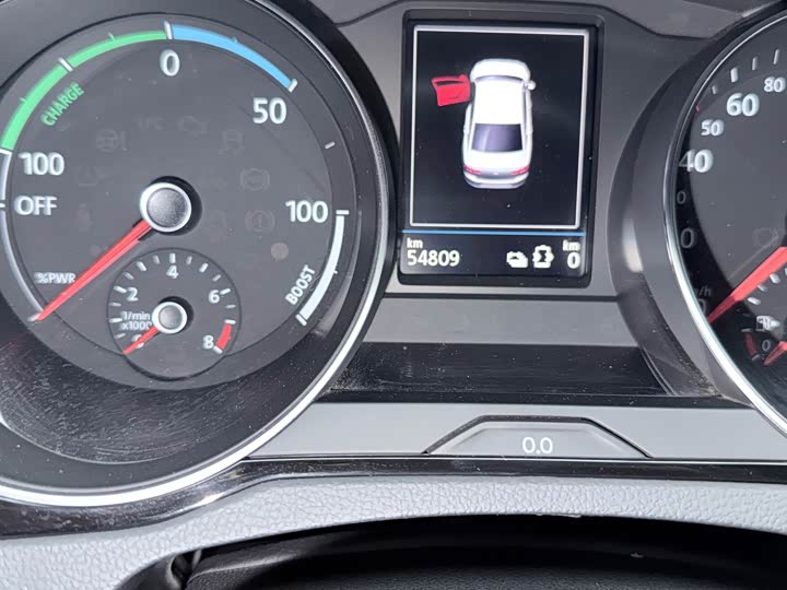 Фото 8 - Volkswagen Magotan GTE Hybrid