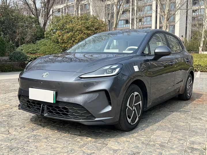 Фото 1 - MG Motor 4 EV