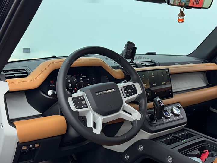 Фото 5 - Land Rover Defender