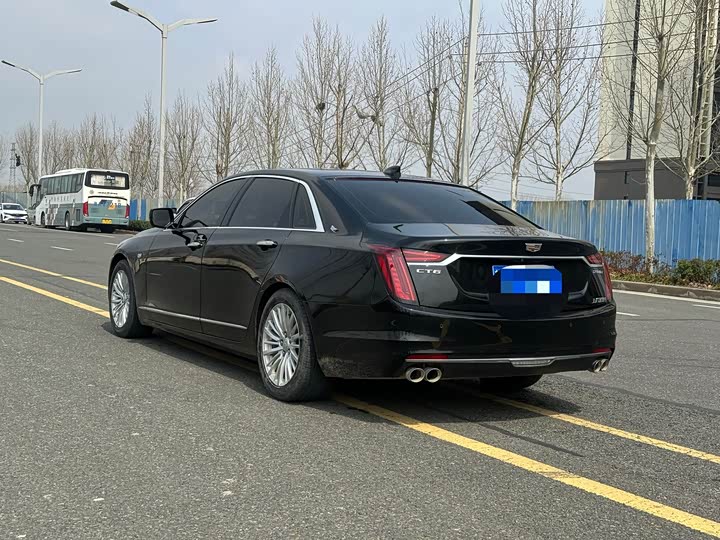 Фото 7 - Cadillac CT6