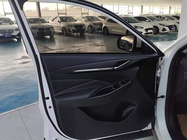 Фото 7 - Changan Oshan X5