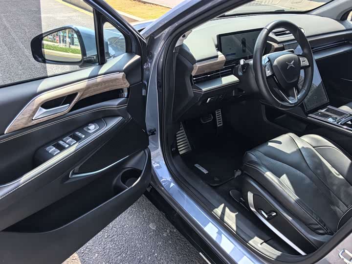 Фото 8 - XPeng P5