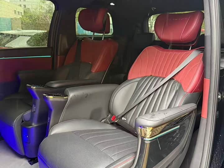 Фото 6 - GAC Trumpchi M8