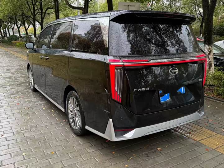 Фото 9 - GAC Trumpchi M8