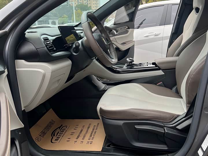 Фото 3 - BYD Qin Plus