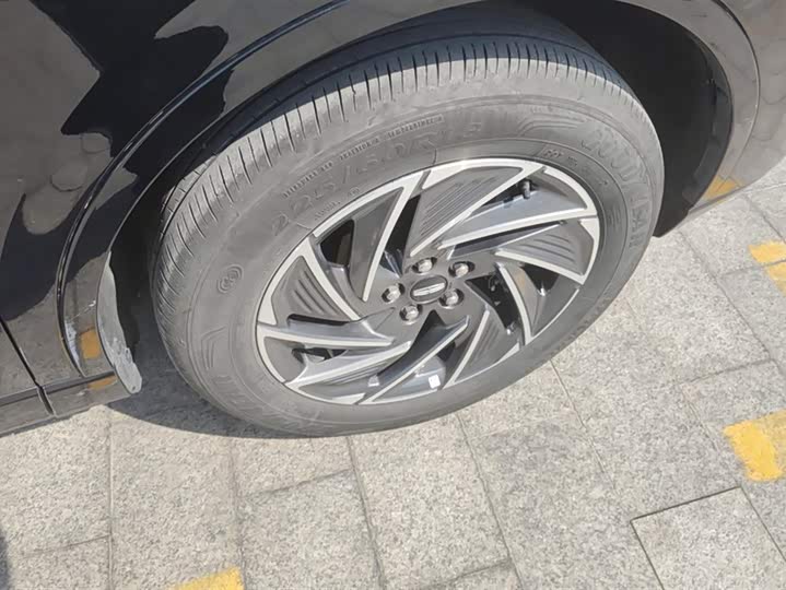 Фото 6 - Lincoln Corsair