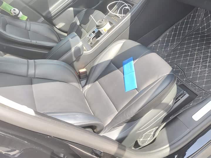 Фото 8 - Lincoln Corsair