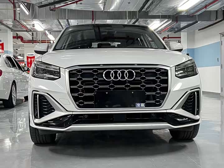 Фото 3 - Audi Q2L