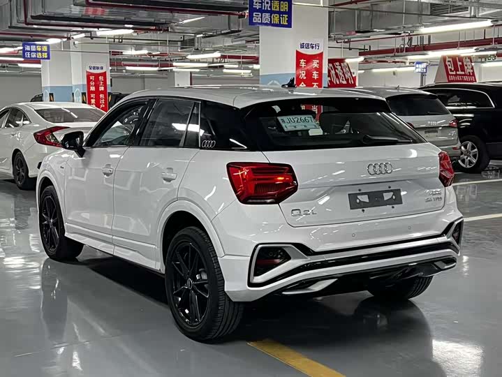 Фото 6 - Audi Q2L