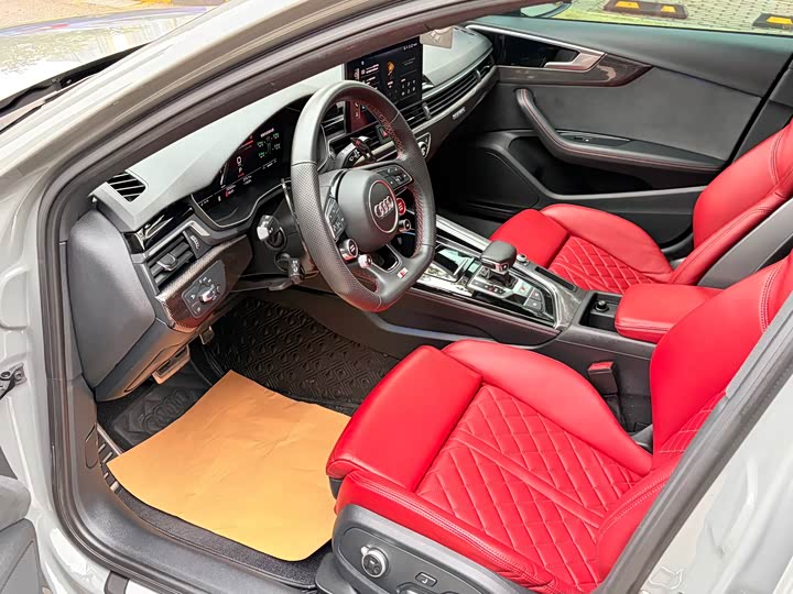 Фото 7 - Audi S4