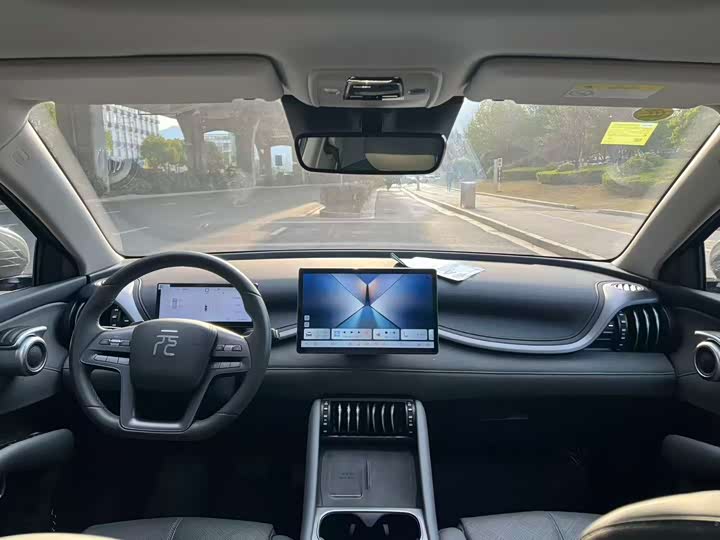 Фото 6 - BYD Yuan Plus