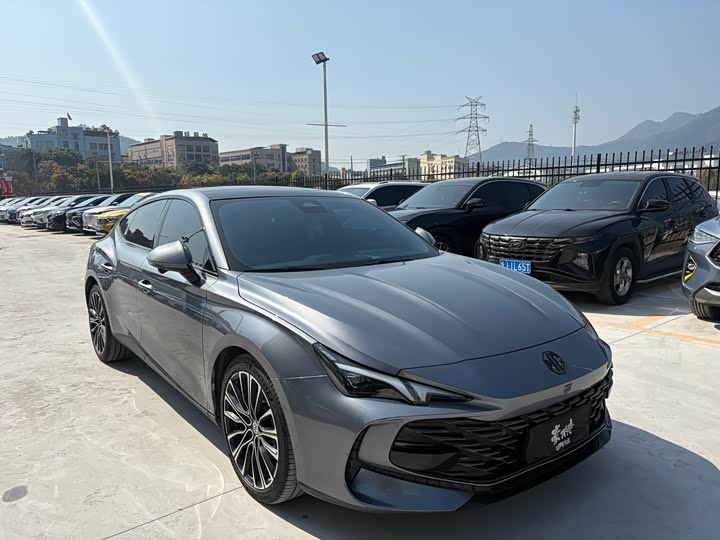 Фото 3 - MG Motor 7