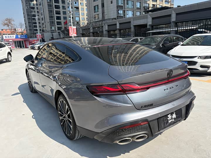 Фото 8 - MG Motor 7