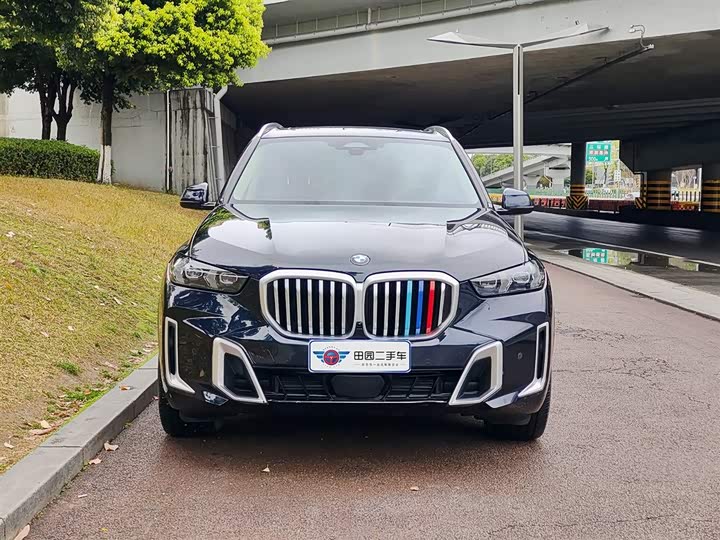 Фото 2 - BMW X5