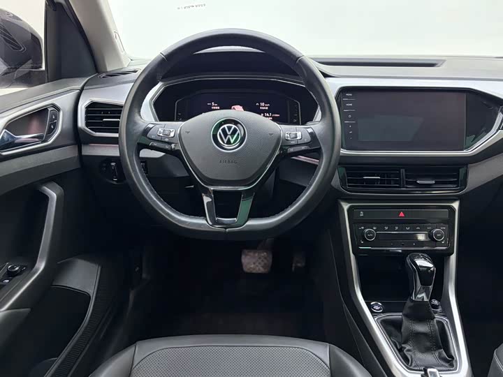 Фото 6 - Volkswagen T-Cross