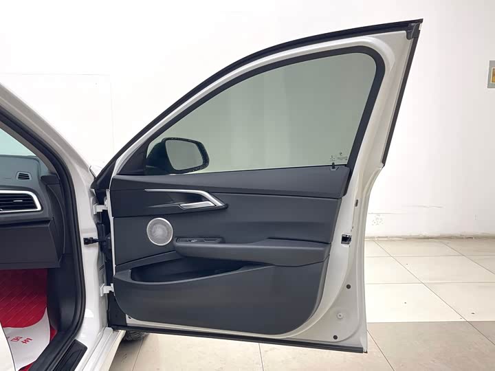 Фото 6 - BMW 1 Series