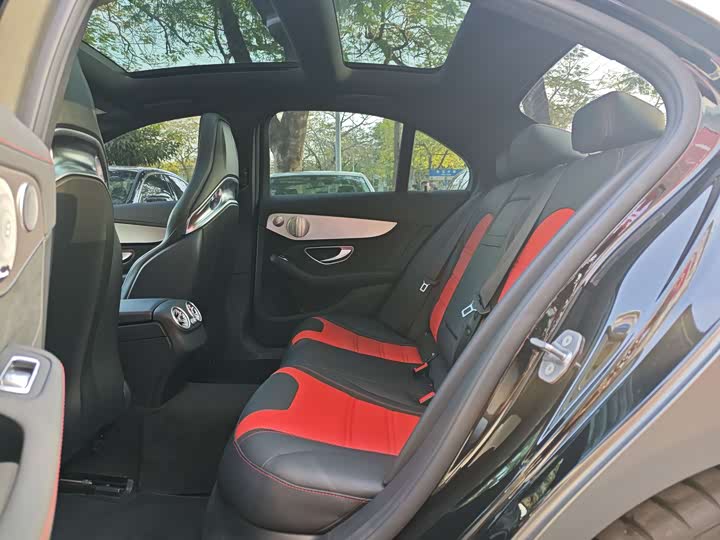 Фото 6 - Mercedes-Benz C-Class AMG