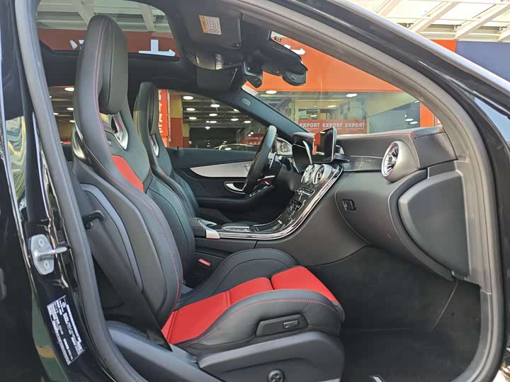 Фото 7 - Mercedes-Benz C-Class AMG