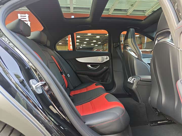 Фото 8 - Mercedes-Benz C-Class AMG