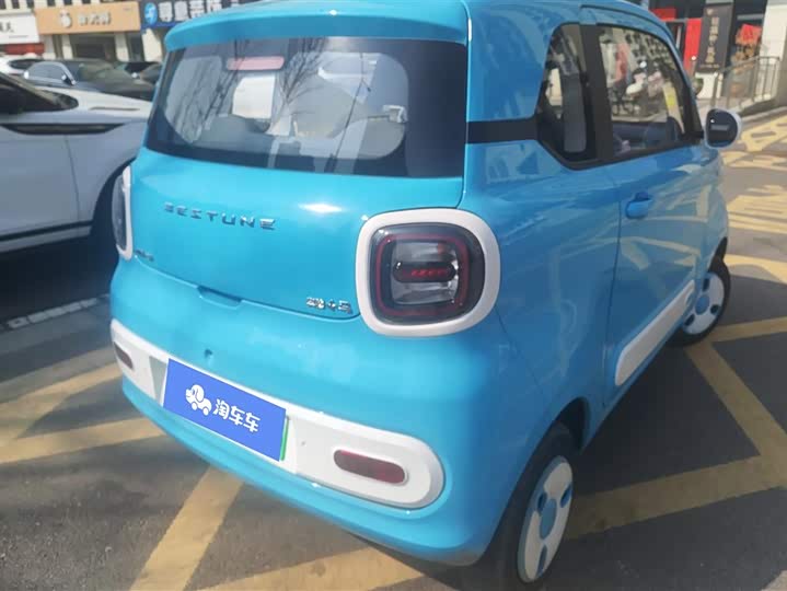 Фото 3 - Bestune Pony