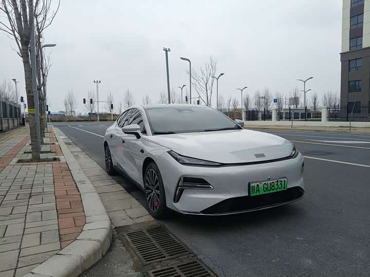 Photo 3 - Geely Galaxy Starshine 8 EM-i