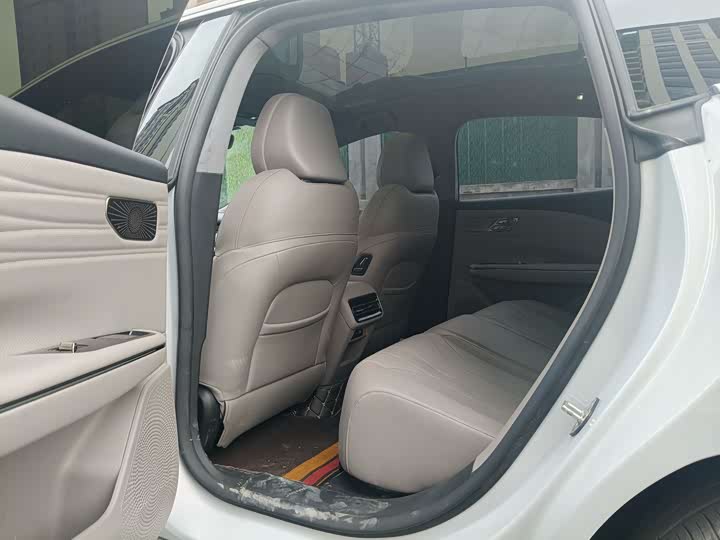 Photo 5 - Geely Galaxy Starshine 8 EM-i