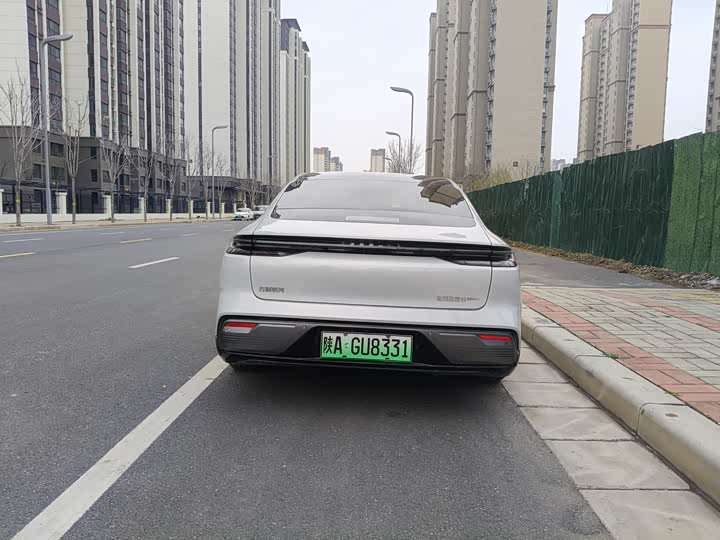 Photo 9 - Geely Galaxy Starshine 8 EM-i