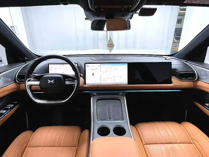 Фото 4 - XPeng G9