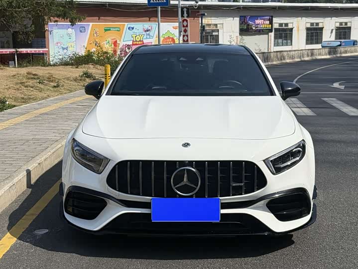 Фото 2 - Mercedes-Benz A-Class AMG
