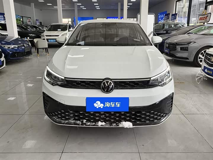 Фото 2 - Volkswagen Lavida