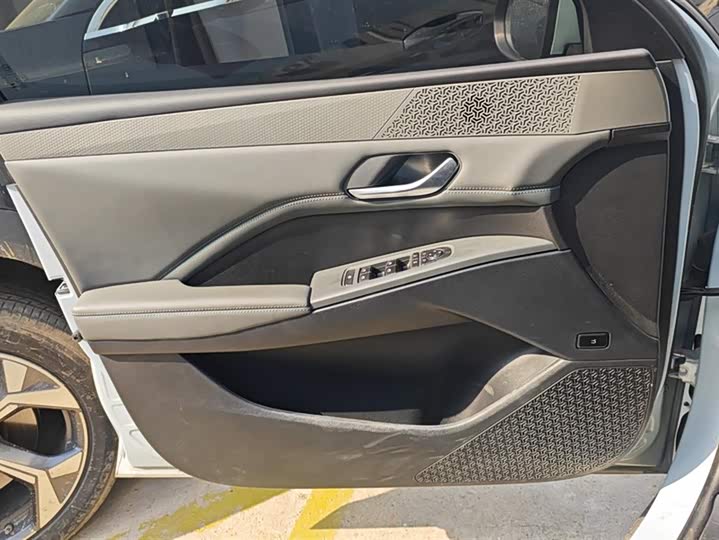 Фото 7 - BYD Qin Plus