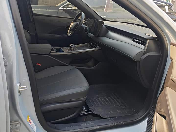 Фото 8 - BYD Qin Plus