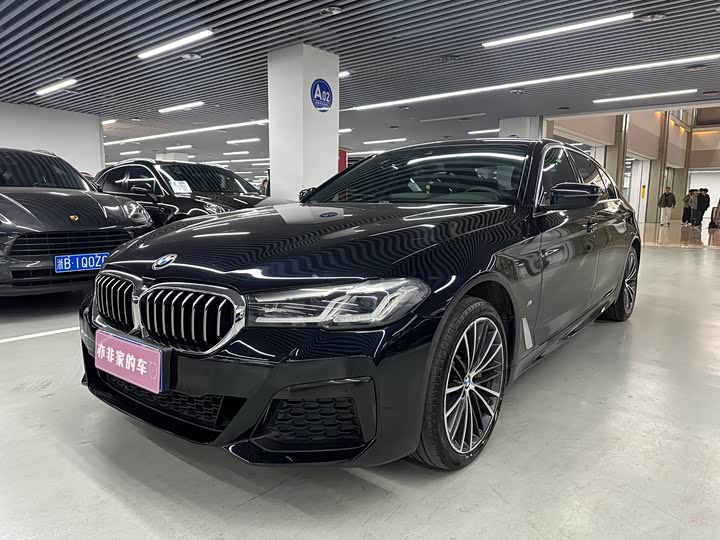 Фото 1 - BMW 5 Series