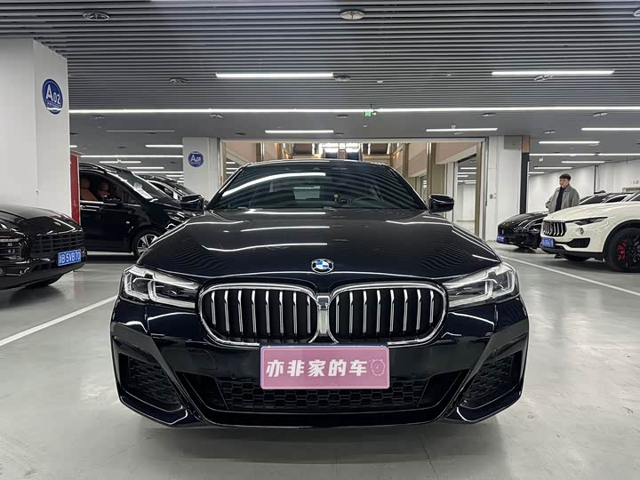 Фото 2 - BMW 5 Series