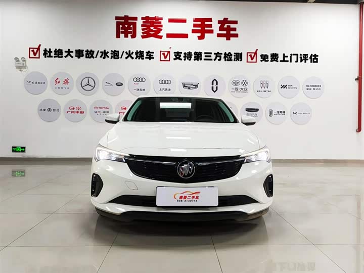 Photo 2 - Buick Verano